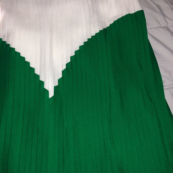 SugarLips Colorblock Pleated High Low skirt XS - Picture 6 of 6